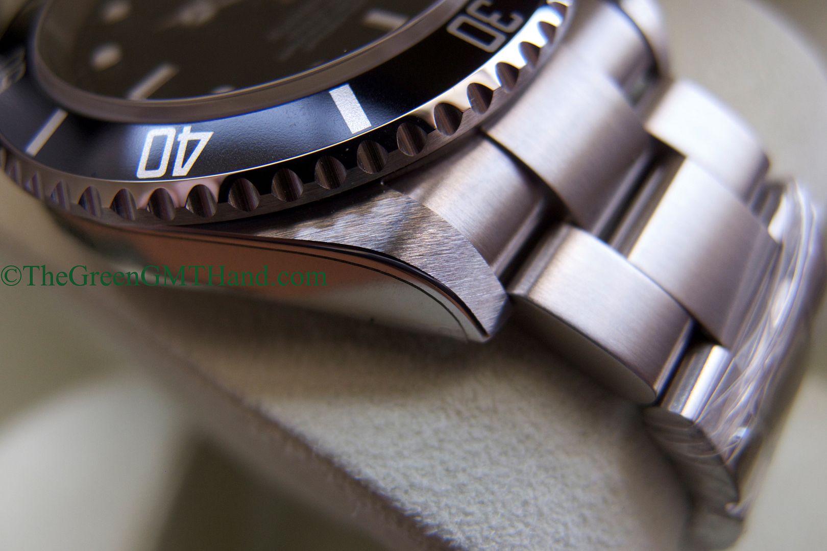 Rolex For Sale-Brand New Old Stock NOS Rolex 16610 Black Submariner V Serial-Rolex Watches For Sale Online