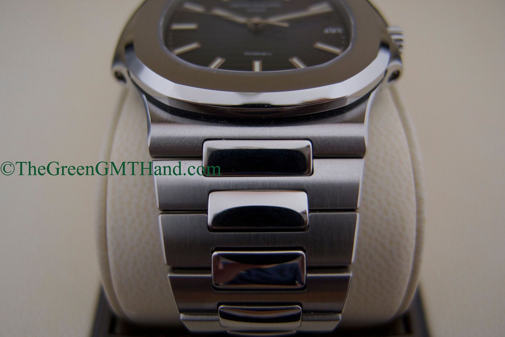 Patek Philippe For Sale-Tiffany Dial Patek Philippe 5711/1A-010 Steel Nautilus Blue Dial 324 SC Movement Patek Philippe Seal 5.8 Million Serial Preowned-Patek Philippe Watches For Sale Online