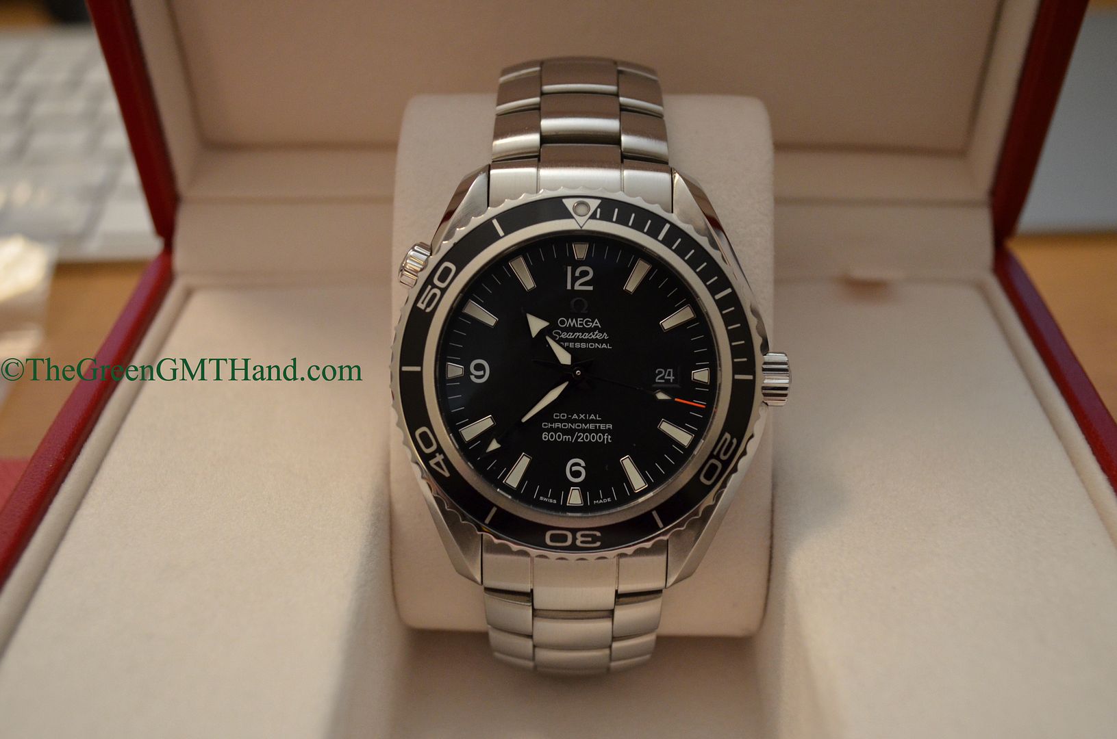 Omega For Sale-Omega Seamaster Planet Ocean Black Dial Black Bezel 2500 Movement Preowned-Omega Watches For Sale Online
