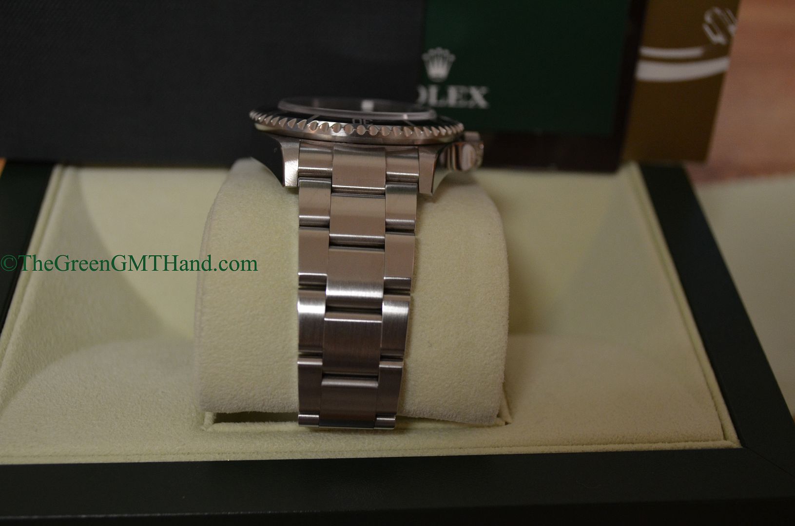 Rolex For Sale-Rolex 16600 Sea Dweller Z Serial Black Dial Preowned-Rolex Watches For Sale Online