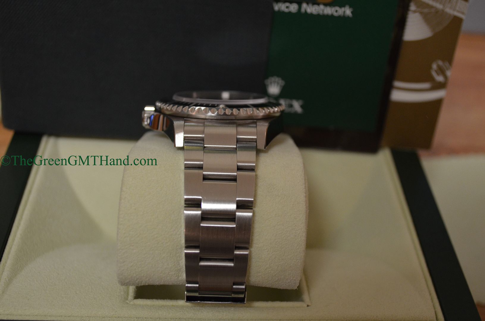 Rolex For Sale-Rolex 16600 Sea Dweller Z Serial Black Dial Preowned-Rolex Watches For Sale Online