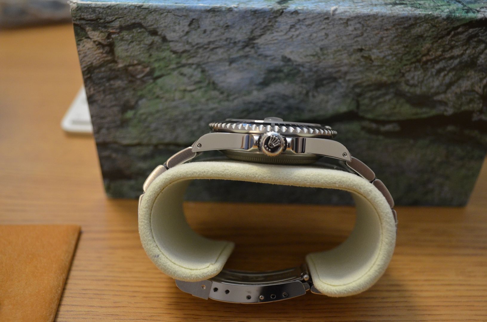Rolex For Sale-Rolex 16610 Submariner SEL and Lugholes K Serial Preowned-Rolex Watches For Sale Online