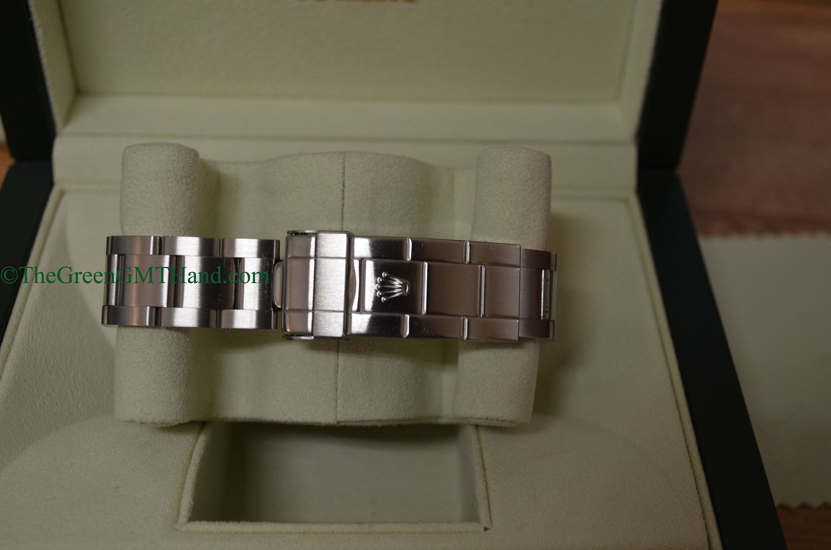 Rolex For Sale-Rolex 16600 Sea Dweller Z Serial Black Dial Preowned-Rolex Watches For Sale Online