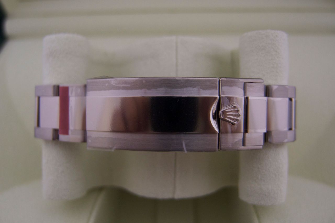Rolex For Sale-Unworn Rolex 116619 18K White Gold Submariner Blue Diamond Dial Random Serial Brand New-Rolex Watches For Sale Online
