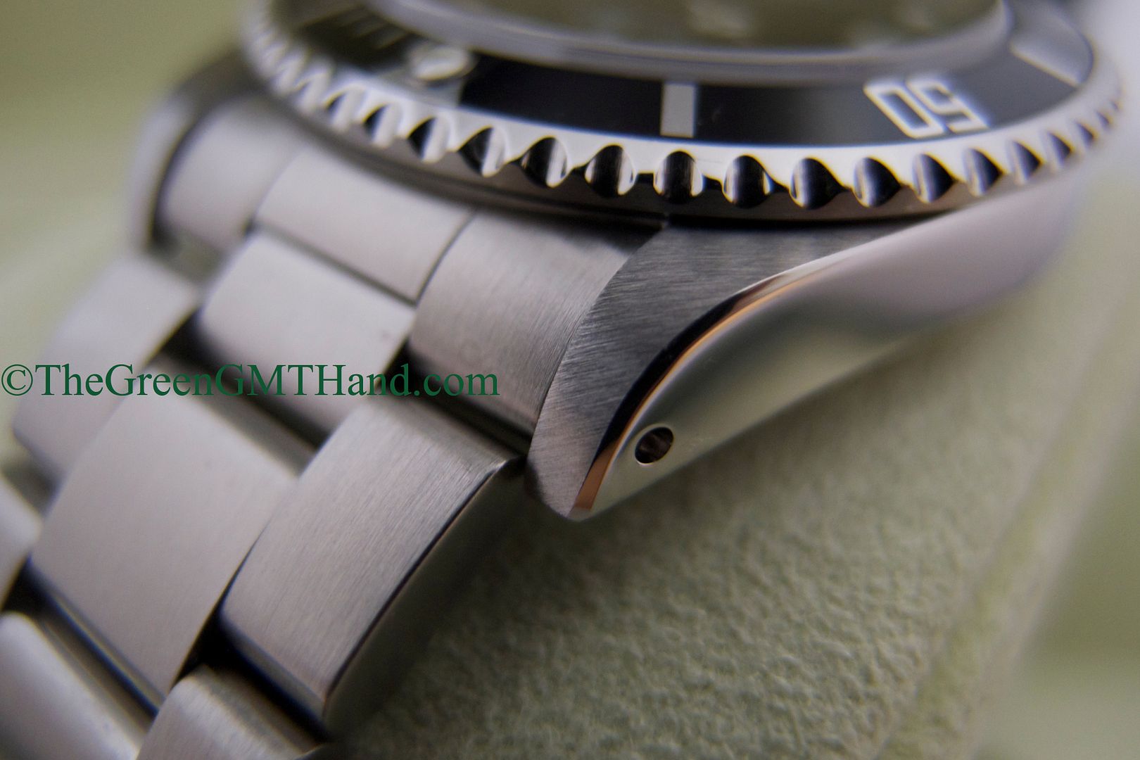 Rolex For Sale-Used Rolex 14060M Submariner No Date COSC Four Line Dial Engraved Rehault Z78 Serial Preowned-Rolex Watches For Sale Online