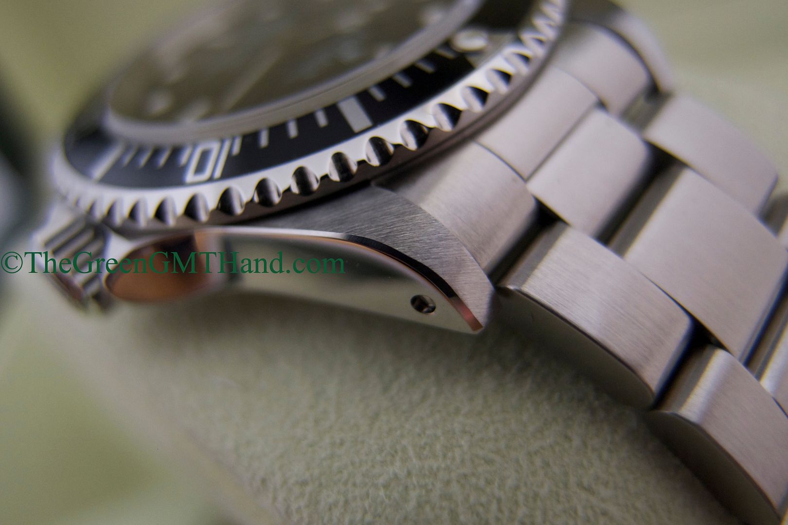Rolex For Sale-Used Rolex 14060M Submariner No Date COSC Four Line Dial Engraved Rehault Z78 Serial Preowned-Rolex Watches For Sale Online