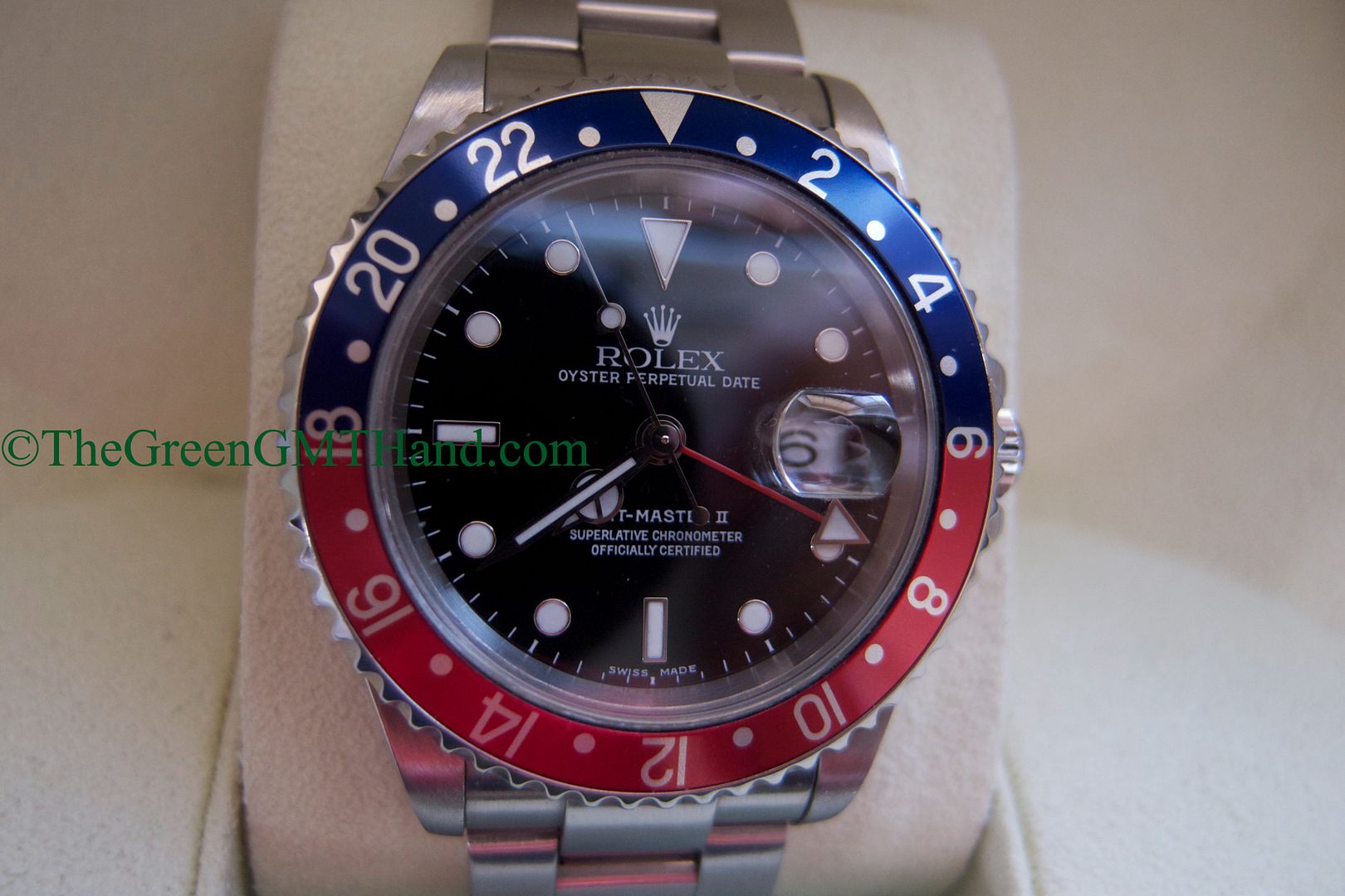 Rolex For Sale-Rolex 16710 GMT Master II Pepsi Bezel Lugholes and SEL K Serial Preowned-Rolex Watches For Sale Online