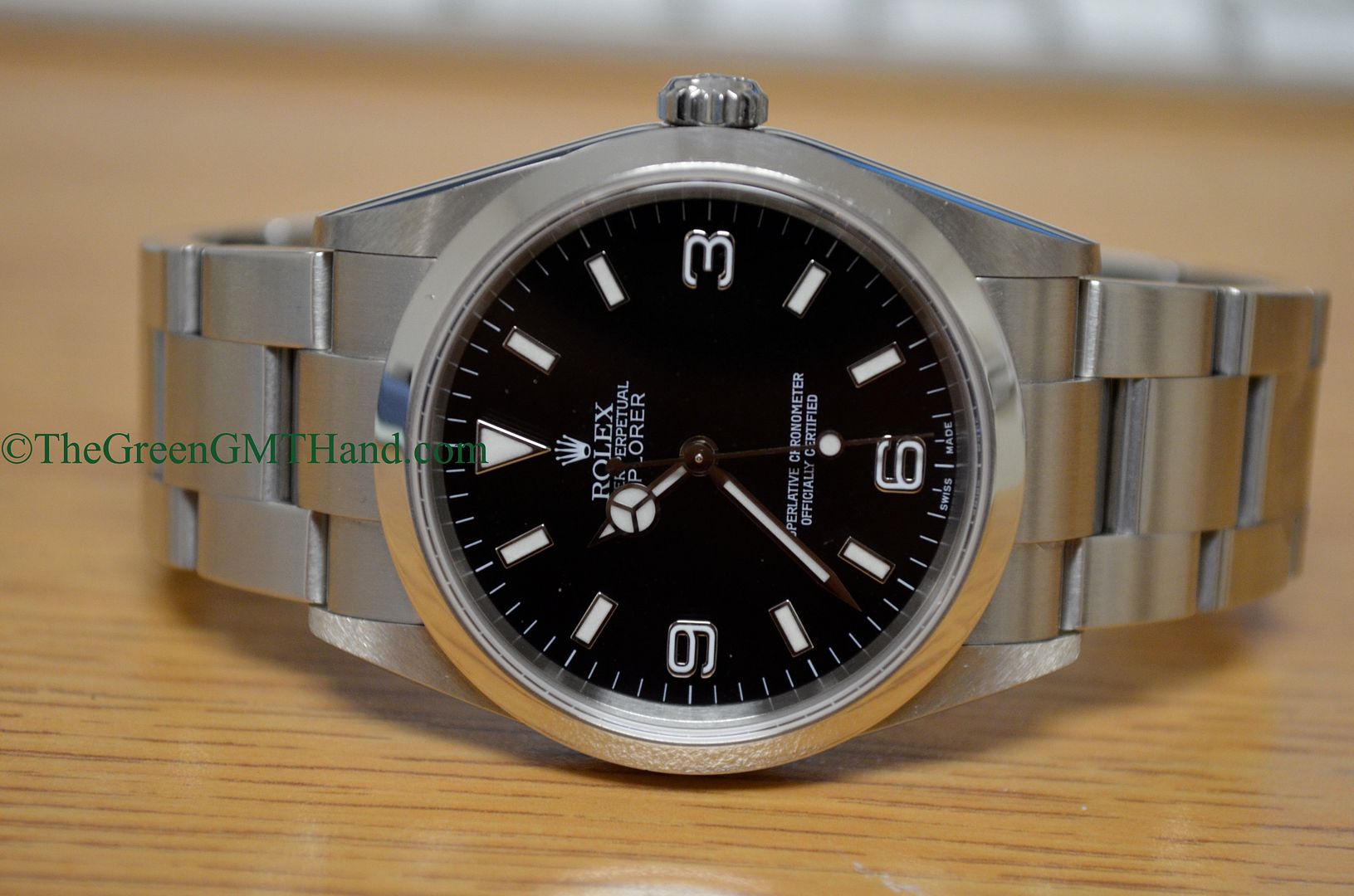 Rolex For Sale-Rolex 114270 Explorer P Serial Preowned