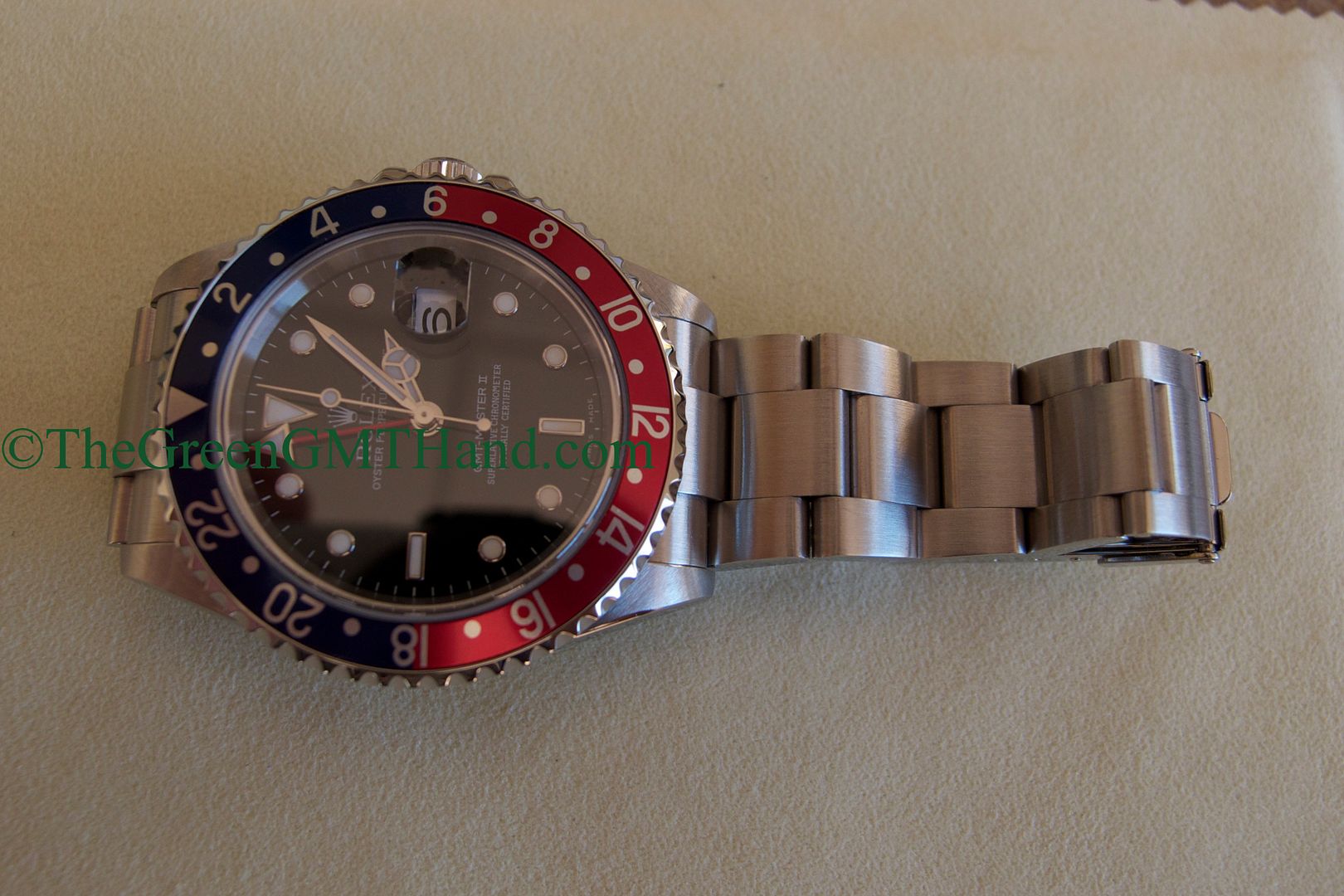 Rolex For Sale-Rolex 16710 GMT Master II Pepsi Bezel 3185 Movement Oyster Bracelet D Serial Preowned