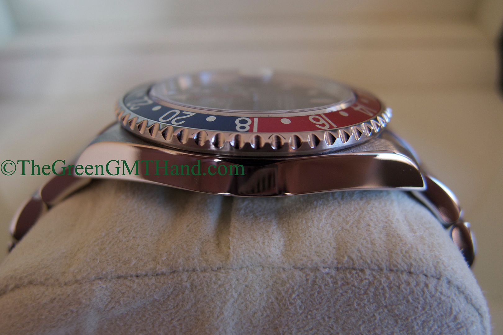 Rolex For Sale-Rolex 16710 GMT Master II Pepsi Bezel 3185 Movement Oyster Bracelet D Serial Preowned