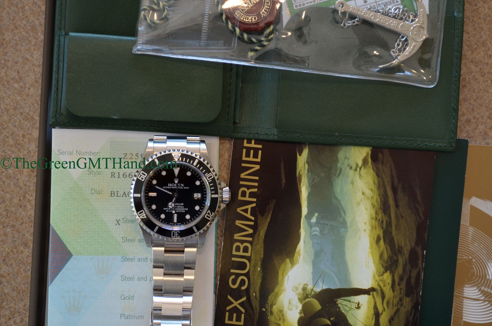 Rolex For Sale-Rolex 16600 Sea Dweller Z Serial With Sea Dweller Tool Kit Preowned