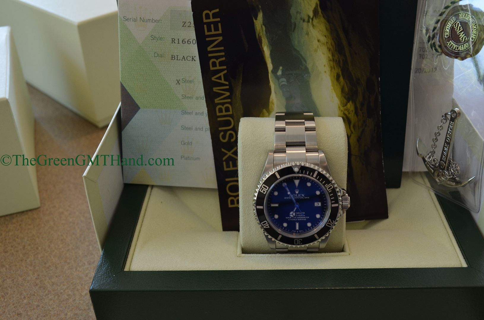 Rolex For Sale-Rolex 16600 Sea Dweller Z Serial With Sea Dweller Tool Kit Preowned