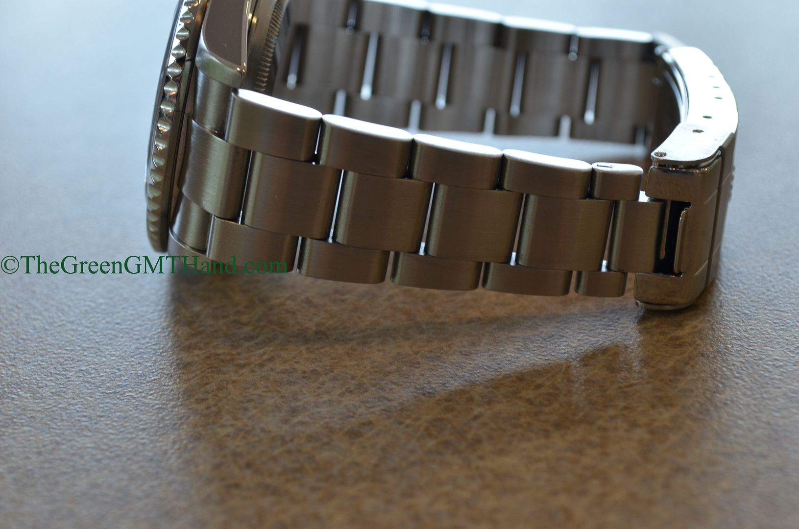 Rolex For Sale-Rolex 16610 Submariner D Serial Preowned