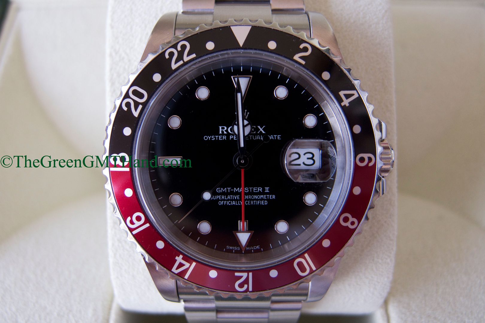 Rolex For Sale-Rolex 16710 GMT Master II Coke Bezel P Serial Preowned