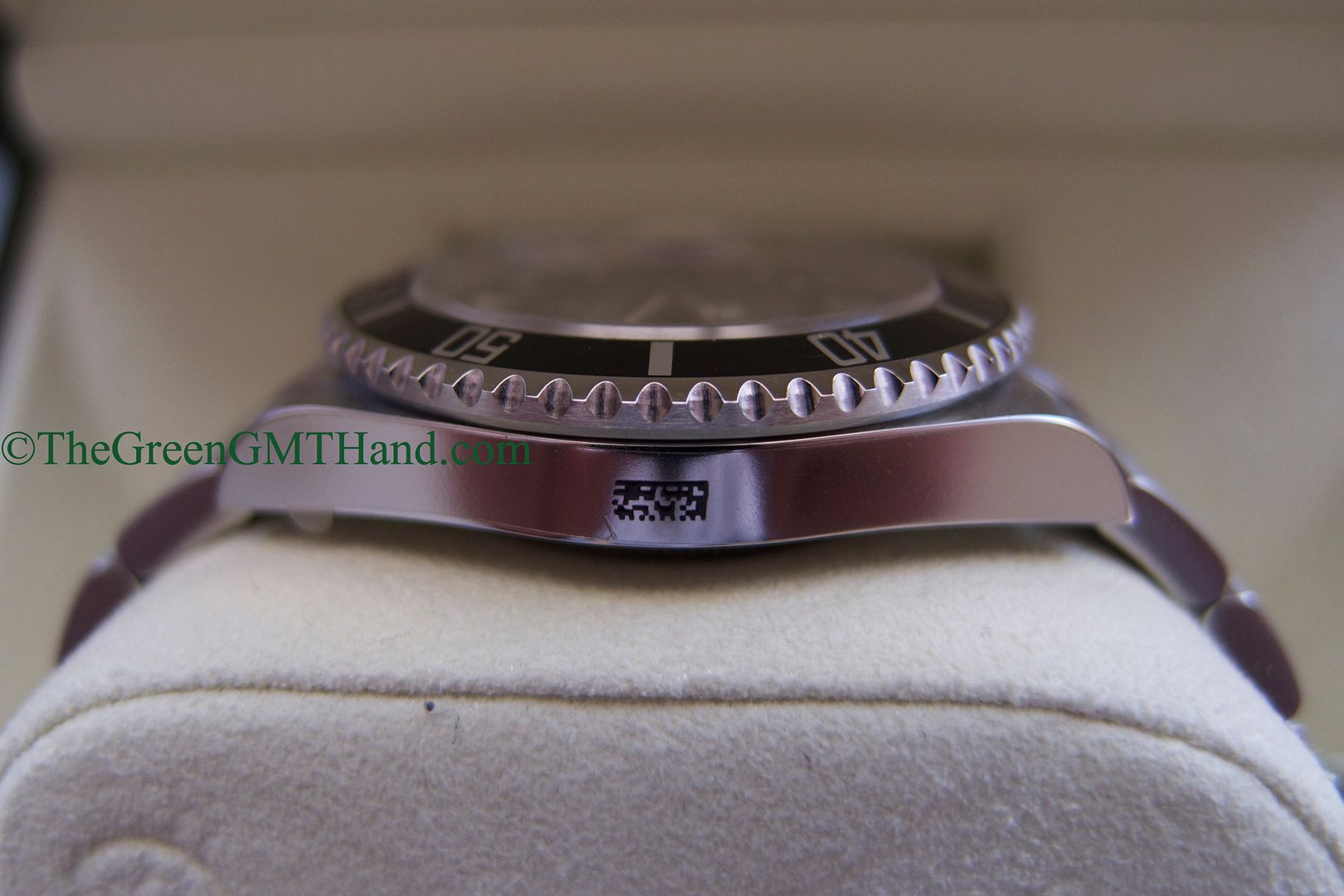 Rolex For Sale-Brand New Old Stock NOS Rolex 16610 Black Submariner Random Serial-Rolex Watches For Sale Online