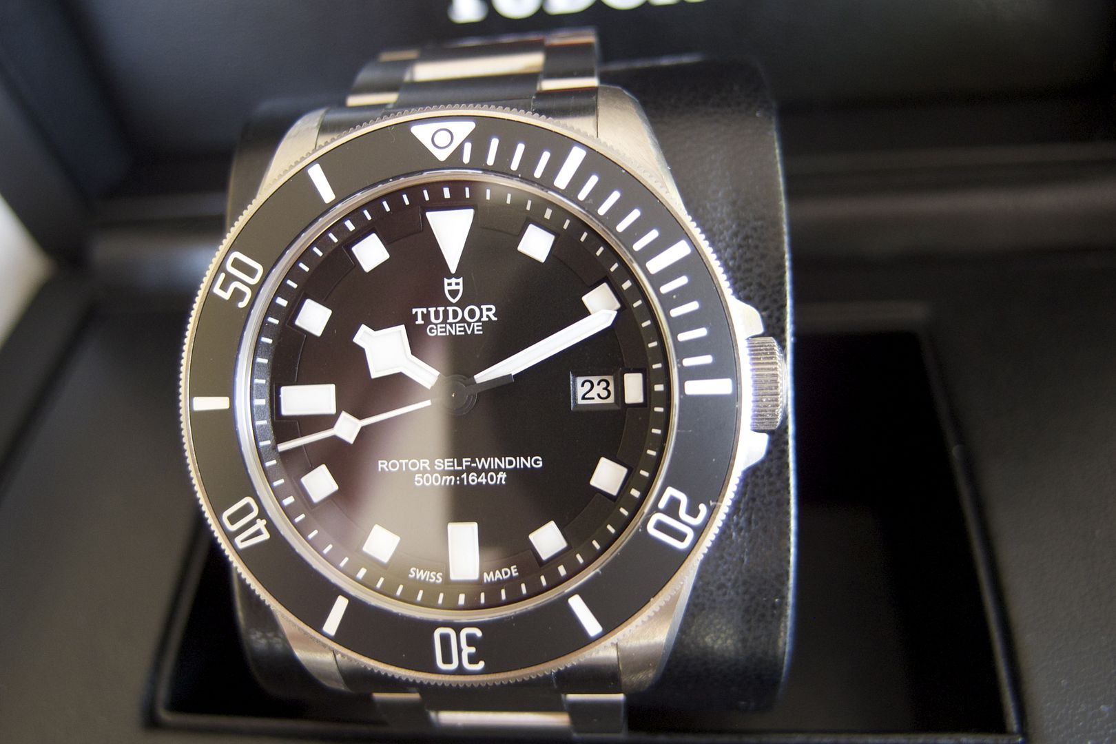 Tudor Pelagos with ceramic bezel insert-Rolex Ceramic Bezel vs. Aluminum Bezel: Characteristics & Critique