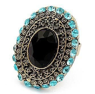 Online Jewelry Shops in Pakistan, Big Rings Fashion Trend 2012 ...