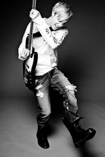 Jeff. Singer. Dancing. Guitar. Quidditch. Photography. Filming